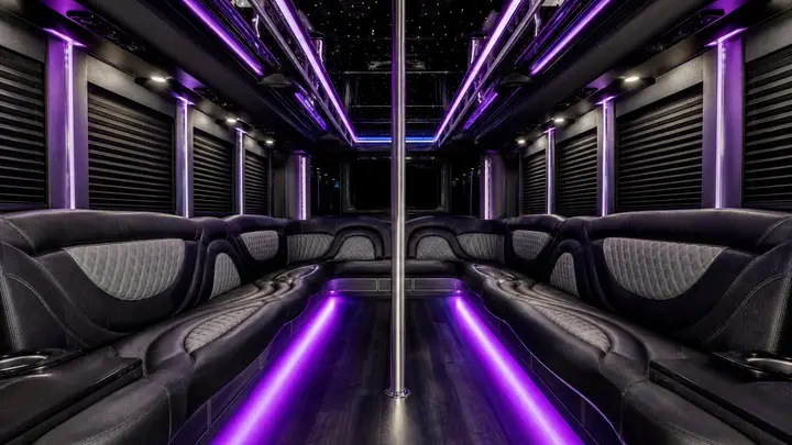 6 Benefits Of A Party Bus Rental For Your Quinceañera