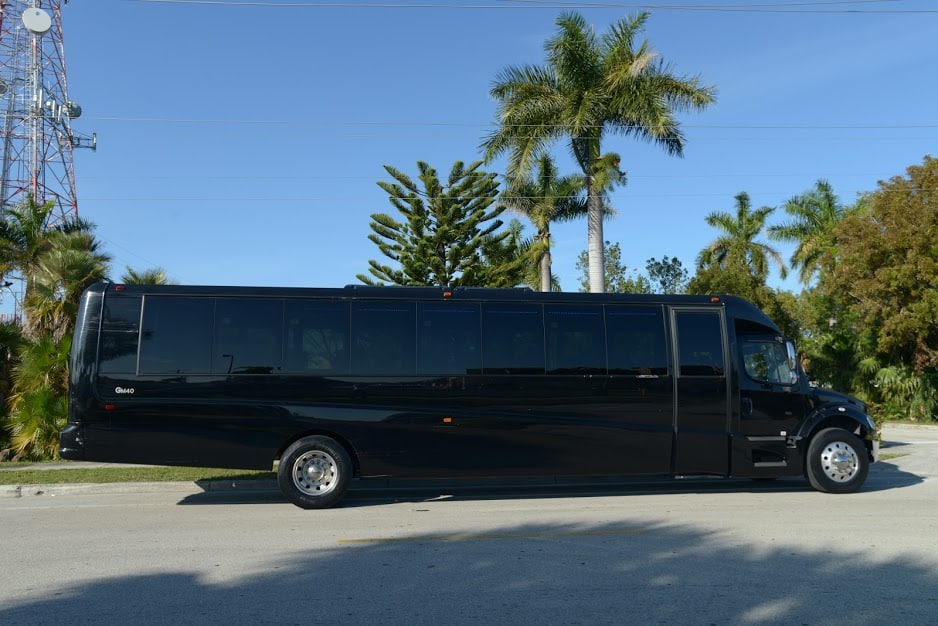 4 Great Times to Rent a Limo Party Bus