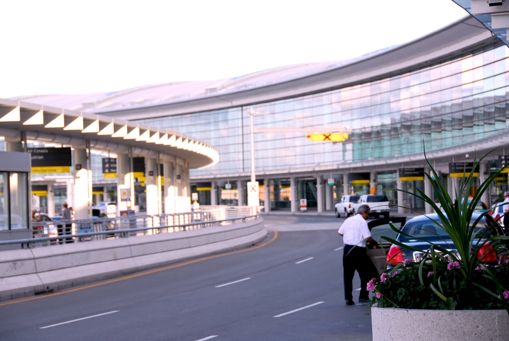 Tips for Using a Luxury Vehicle Service for Your Airport Travel