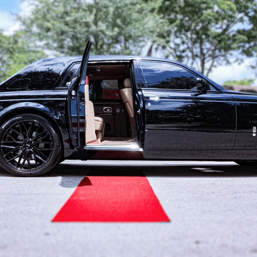 Luxury Wedding Transportation: Elevate Your Big Day with DreamRide Luxury Transportation!