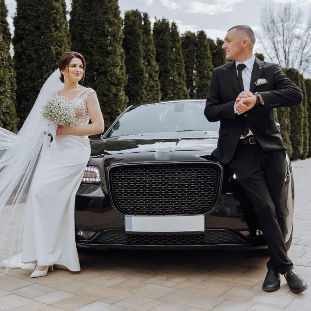 Why Choose A Luxury Car Rental For Your Wedding